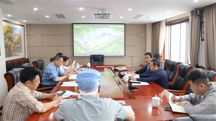 集團(tuán)公司召開達(dá)州冷鏈基地30萬噸油脂精煉榨取入駐項(xiàng)目推進(jìn)會